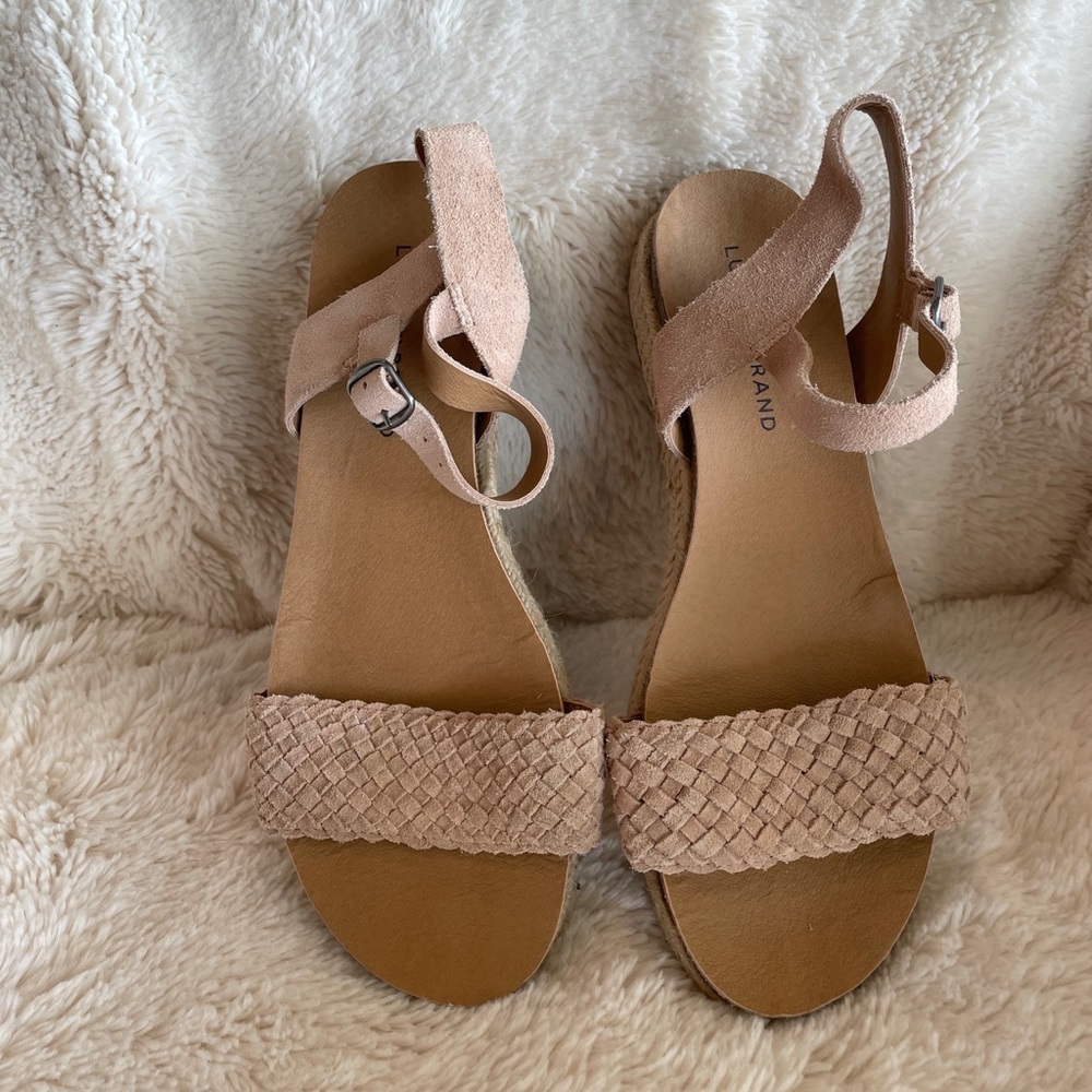 Lucky Brand Tan Suede Sandals